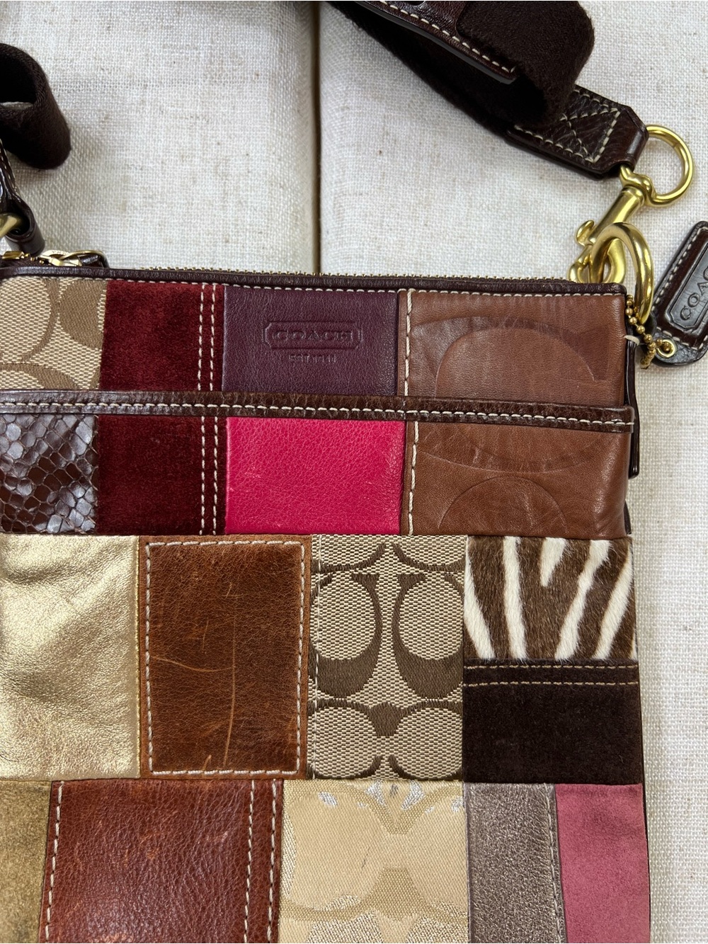 Coach Vintage Y2K Patchwork Signature C Multi-Texture Crossbody Bag H0693-10439 - Picture 3 of 8